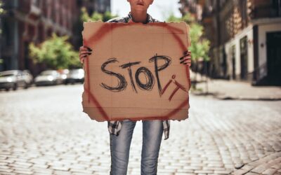 Wewnętrzny krytyk – sposoby, jak go&nbsp;uciszyć